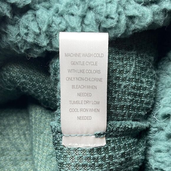 PacSun Women's Simone Cropped Sherpa‎ Henley Sweatshirt Size M - Picture 11 of 11